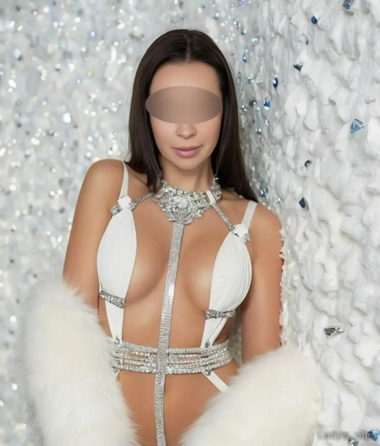 ANASTASIA, 28 years beautiful nude Milan escorts girl, height 163 sm, Weight 52 kg