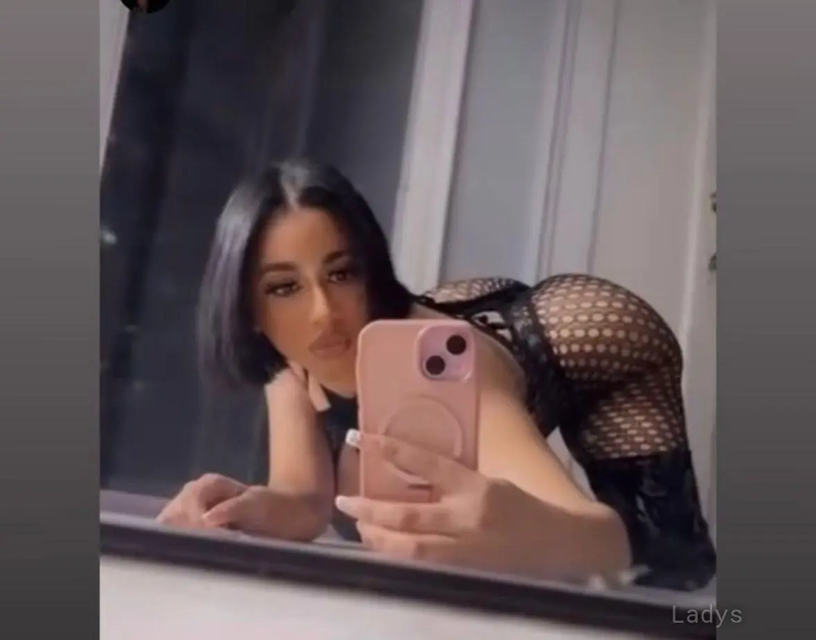 PAY CASH 100% REAL 100%CALL ME FOR F, 25 years beautiful nude Milwaukee escorts girl, height 162 sm, Weight 64 kg
