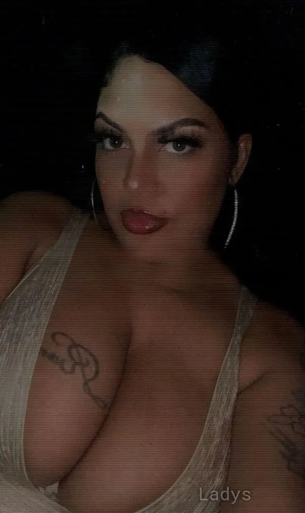 Destiny Rae, 29 years beautiful nude Minneapolis escorts girl, height 168 sm, Weight 73 kg
