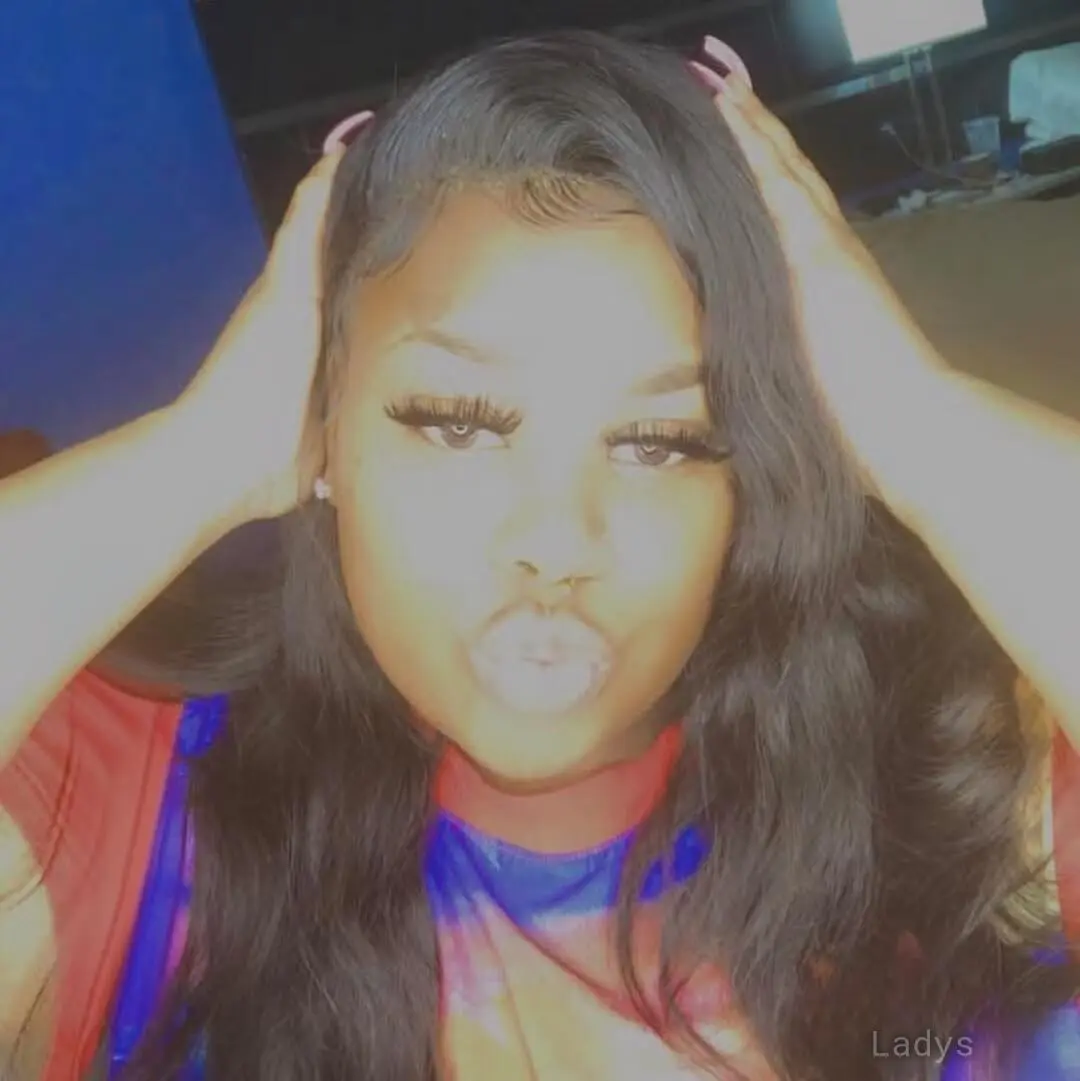 Donna Lewis, 20 years beautiful nude Minneapolis escorts girl, height 151 sm, Weight 88 kg