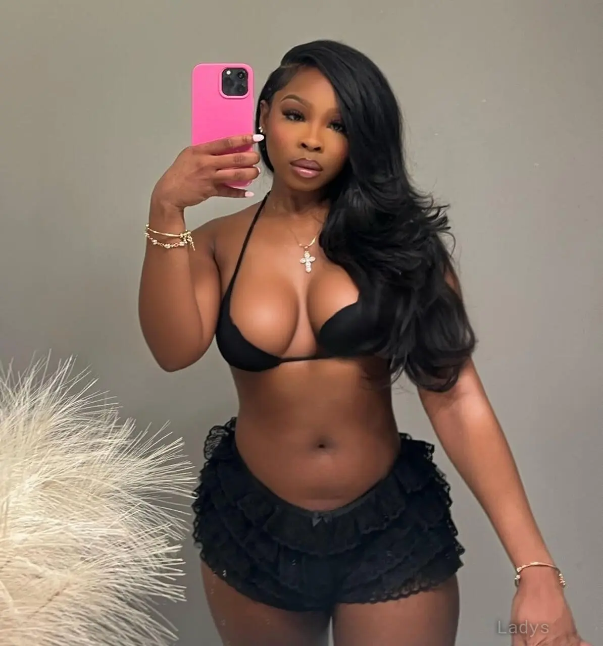 Jalena, 22 years beautiful nude Minneapolis escorts girl, height 165 sm, Weight 56 kg