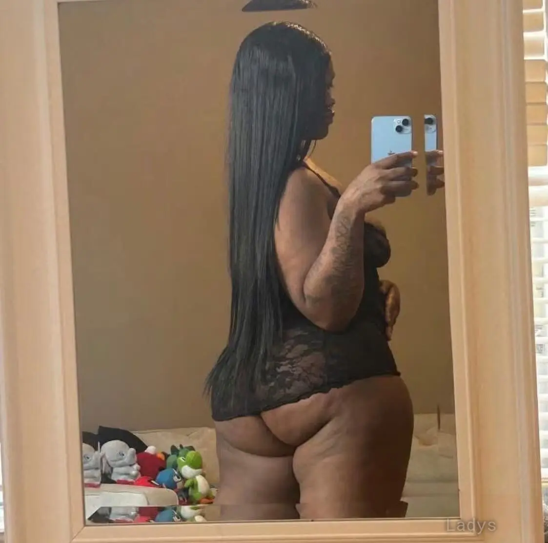 Kareem, 20 years beautiful nude Minneapolis escorts girl, height 164 sm, Weight 63 kg
