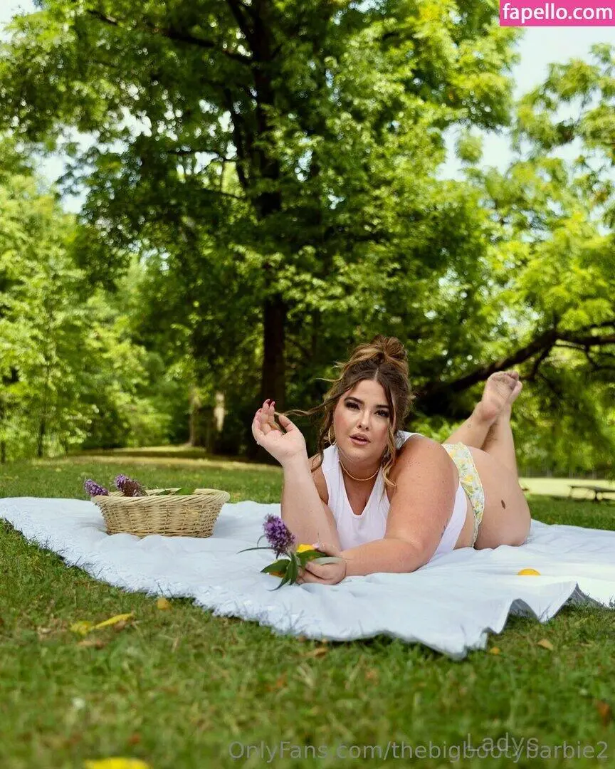 Thebigbootybarbie, 28 years beautiful nude Minneapolis escorts girl, height 169 sm, Weight 67 kg