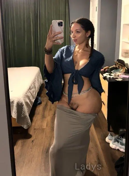 Matured Lady Available For Rub And Fuck, 30 years sexy toples Minneapolis scorts girl, height 170 sm, Weight 72 kg