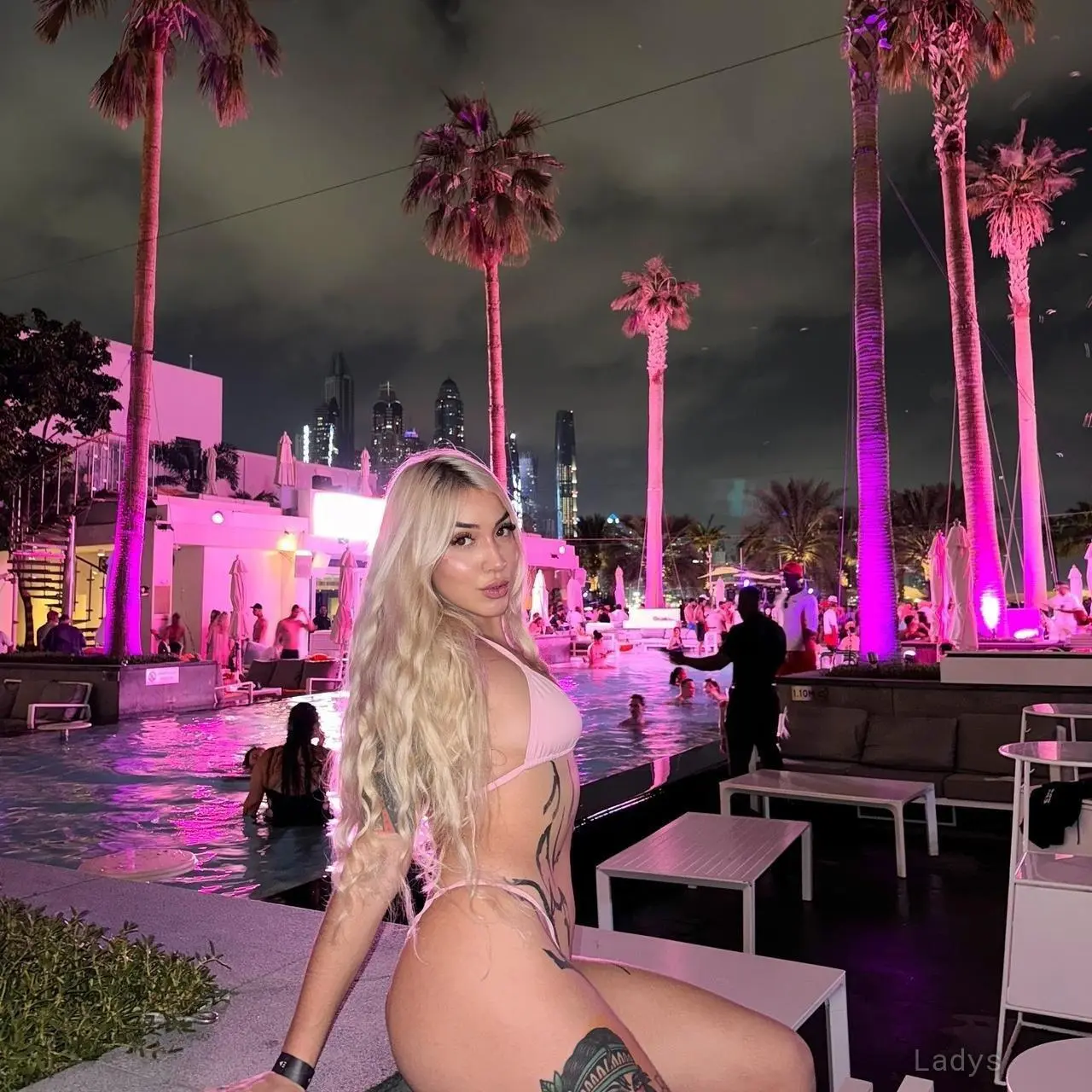 Alexia Pink, 23 years old Monaco City escort girl with big tits, height 165 sm, Weight  kg