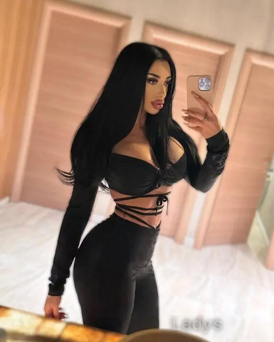 Xia, 26 years beautiful nude Monchengladbach escorts girl, height 169 sm, Weight 51 kg