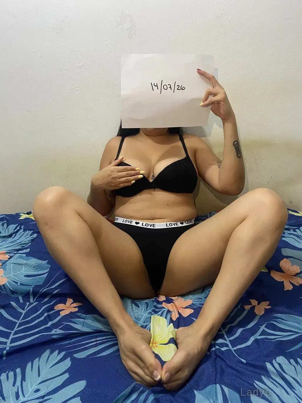 Lisa Amber, 24 years beautiful nude Moncton escorts girl, height 166 sm, Weight 76 kg