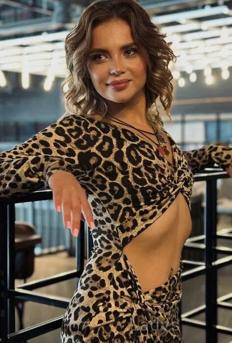 Bella Pornstar, 26 years beautiful nude Monte Carlo escorts girl, height 146 sm, Weight 40 kg