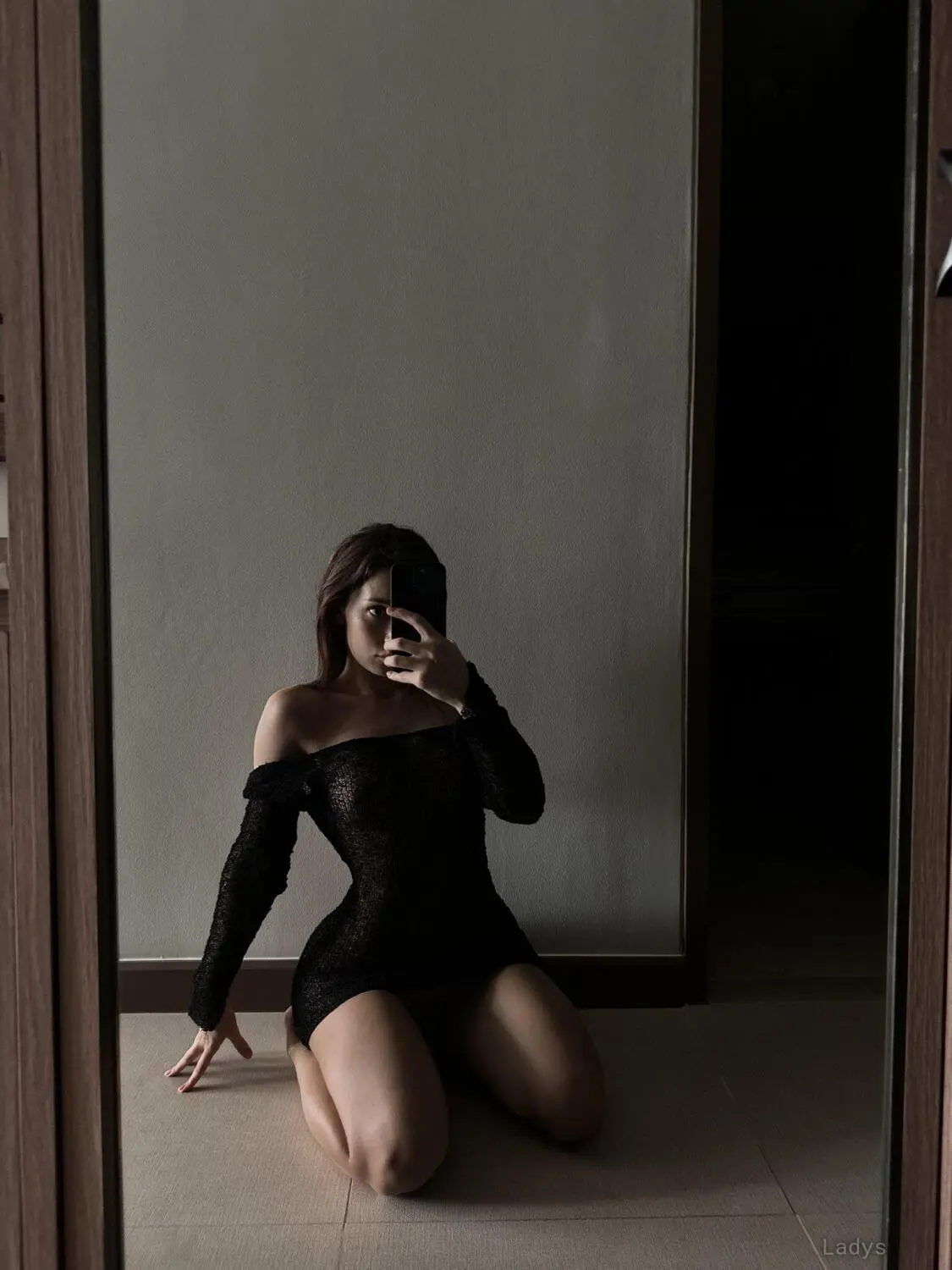 Leslie bouen, 27 years beautiful nude Monte Carlo escorts girl, height 175 sm, Weight 65 kg