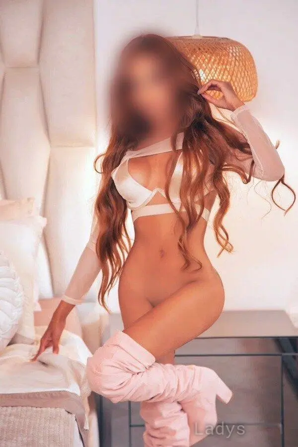 Harley, 23 years old Monterrey escort girl with big tits, height 165 sm, Weight kg