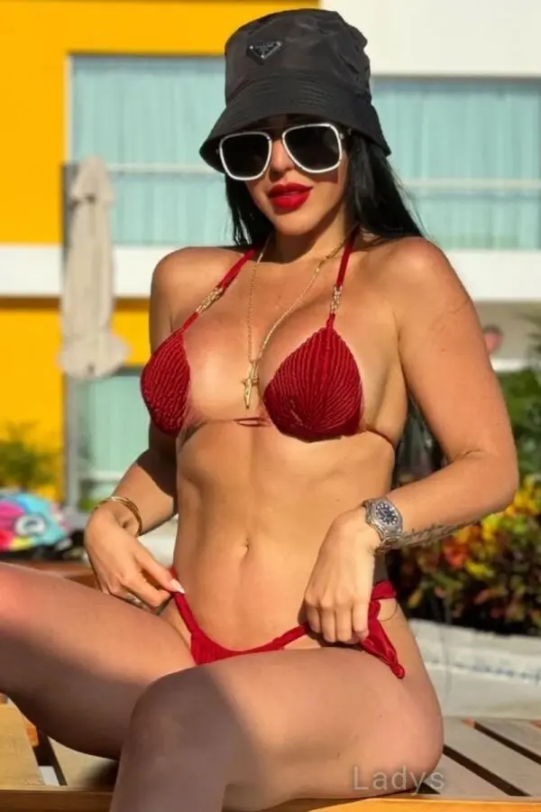 Nicole, 27 years beautiful nude Monterrey escorts girl, height 155 sm, Weight 56 kg