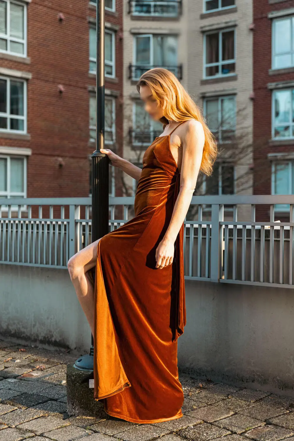 Kim Peccable, 30 years beautiful nude Montreal escorts girl, height 175 sm, Weight 50 kg