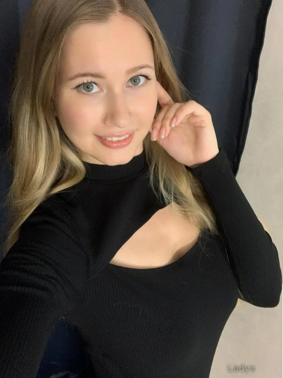 Malvine, 29 years beautiful nude Montreux escorts girl, height 170 sm, Weight 42 kg