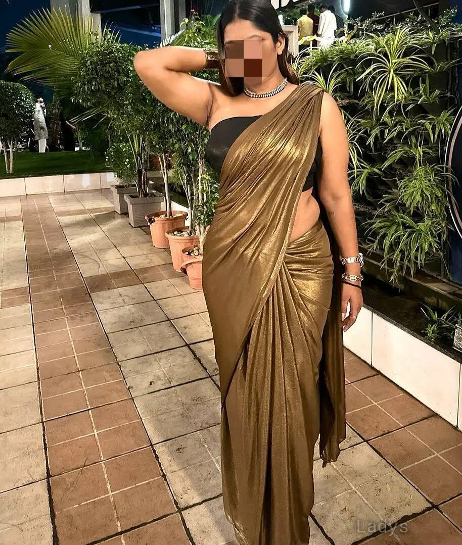 Katya, 28 years old Mumbai escort girl with big tits, height 163 sm, Weight kg