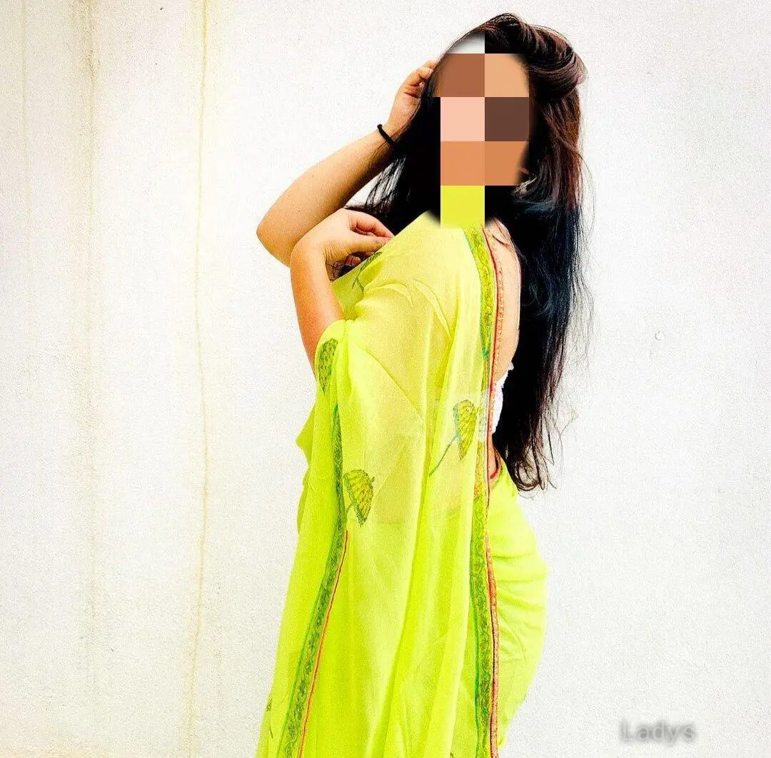 Neha, 29 years old Mumbai escort girl with big tits, height 159 sm, Weight  kg