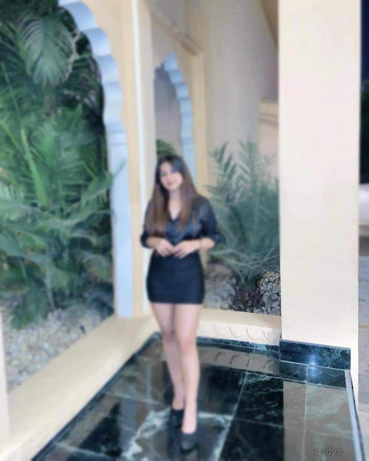Nitu, 23 years old Mumbai escort girl with big tits, height 163 sm, Weight  kg