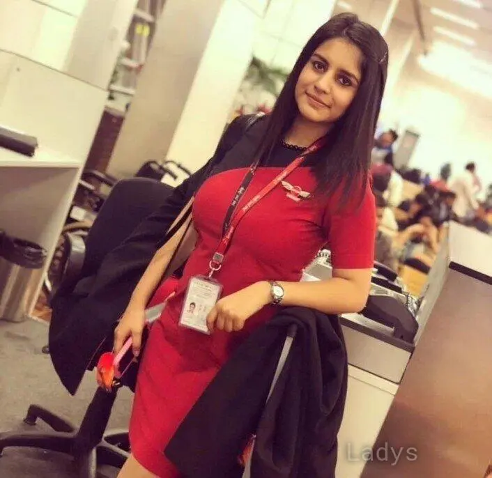 Sanjana, 21 years old Mumbai escort girl with big tits, height 155 sm, Weight kg