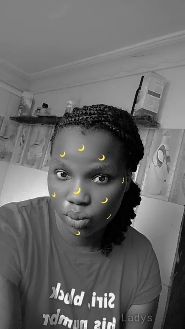 Sloppy Blowjob Queen African Girl Remy, 24 years old Mumbai escort girl with big tits, height 168 sm, Weight  kg