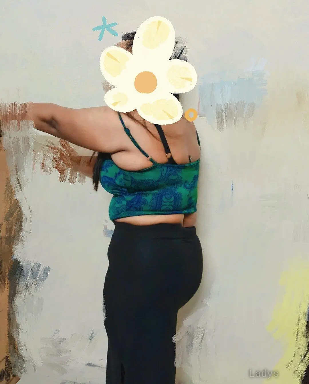 Bianca, 28 years beautiful nude Mumbai escorts girl, height 161 sm, Weight kg