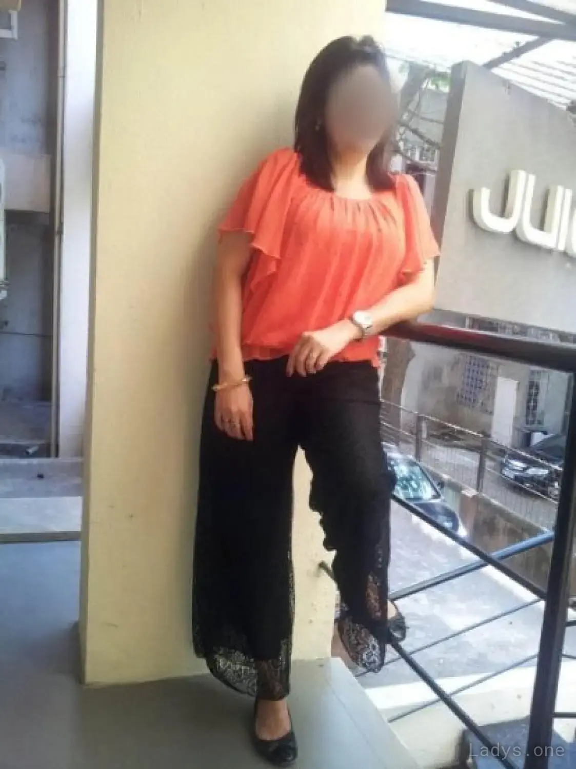 Daisy, 32 years beautiful nude Mumbai escorts girl, height 168 sm, Weight 58 kg
