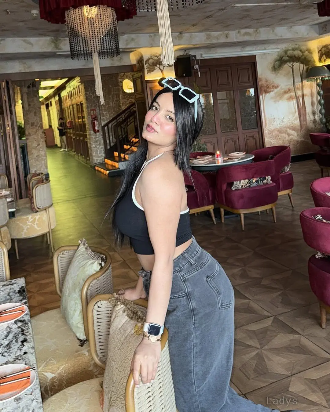 Ishika, 23 years beautiful nude Mumbai escorts girl, height 154 sm, Weight kg