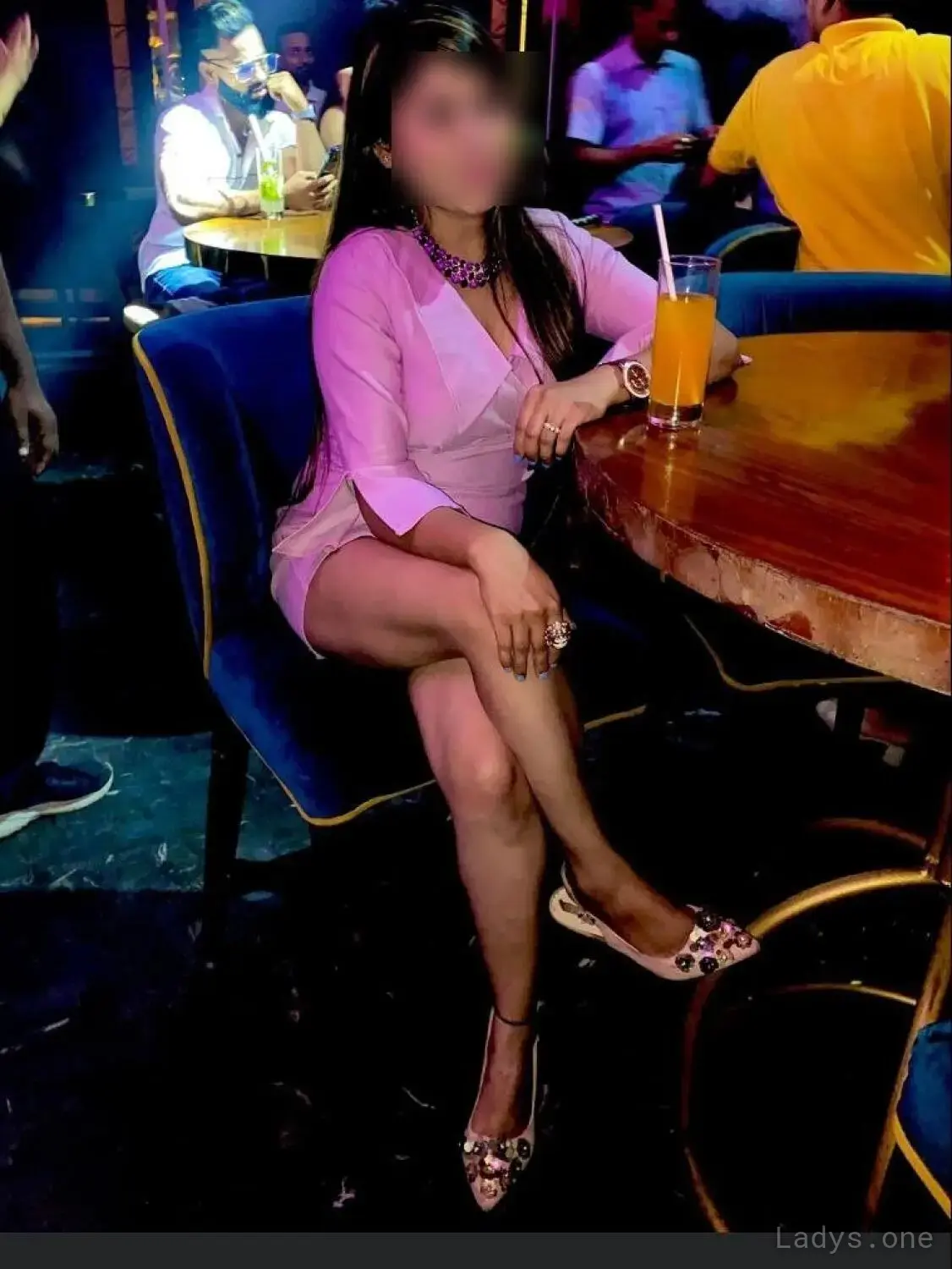 NITARA INDEPENDENT, 22 years beautiful nude Mumbai escorts girl, height 168 sm, Weight 50 kg