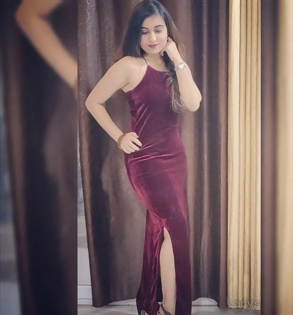 Puja, 22 years beautiful nude Mumbai escorts girl, height 153 sm, Weight kg
