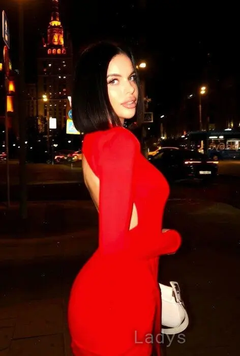Madeline, 24 years beautiful nude Munich escorts girl, height 164 sm, Weight 50 kg