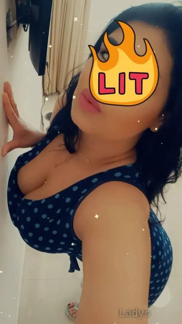 Alice, 28 years beautiful nude Muscat escorts girl, height 160 sm, Weight  kg