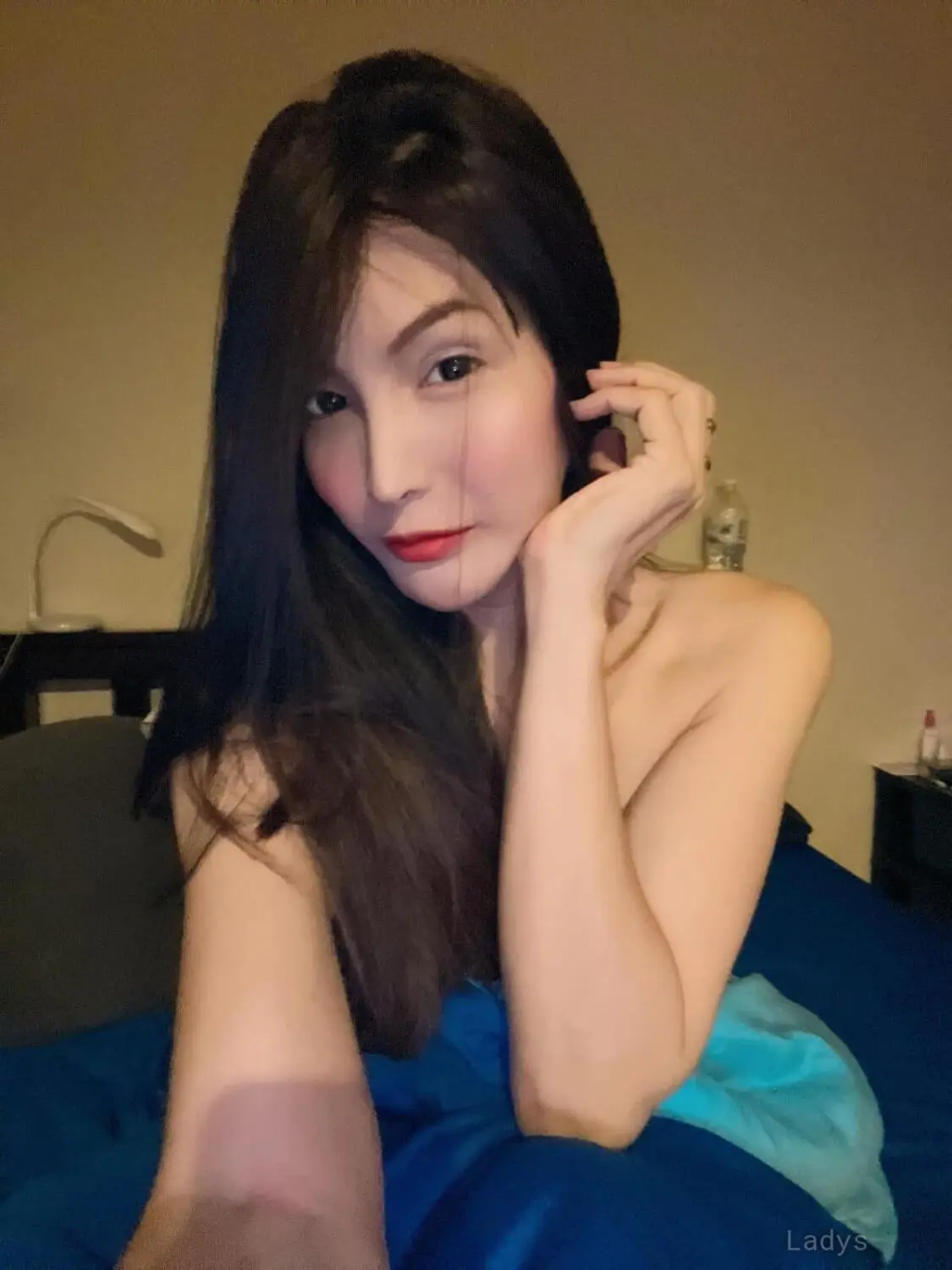 Diana, 23 years beautiful nude Muscat escorts girl, height 167 sm, Weight  kg