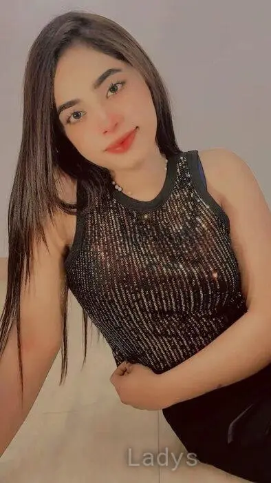 Mehak, 21 years beautiful nude Muscat escorts girl, height 168 sm, Weight 50 kg