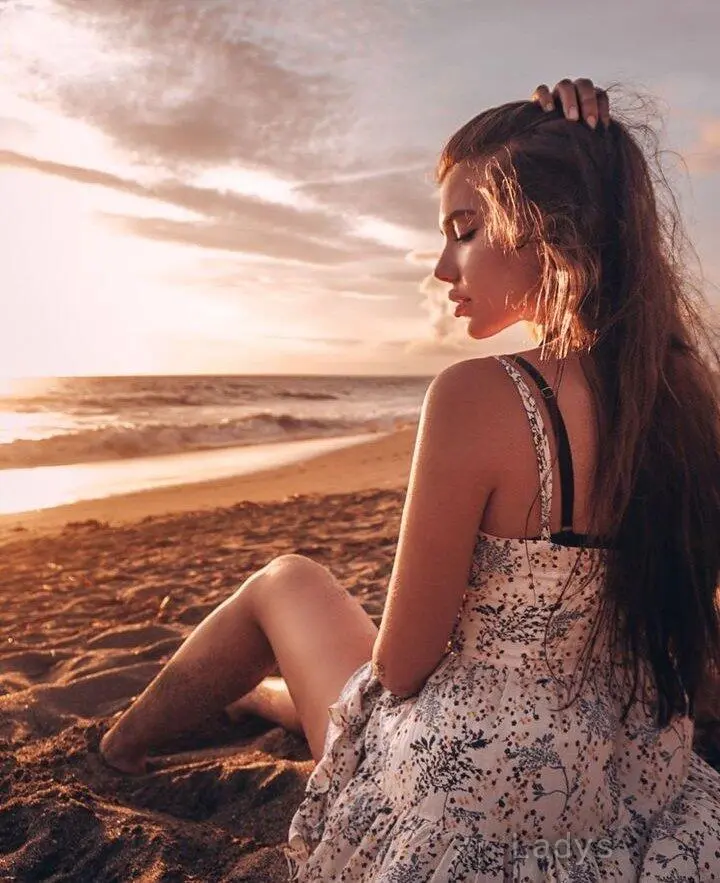 Alexandra,  years sexy hot local Muscat excorts girl, height  sm, Weight  kg