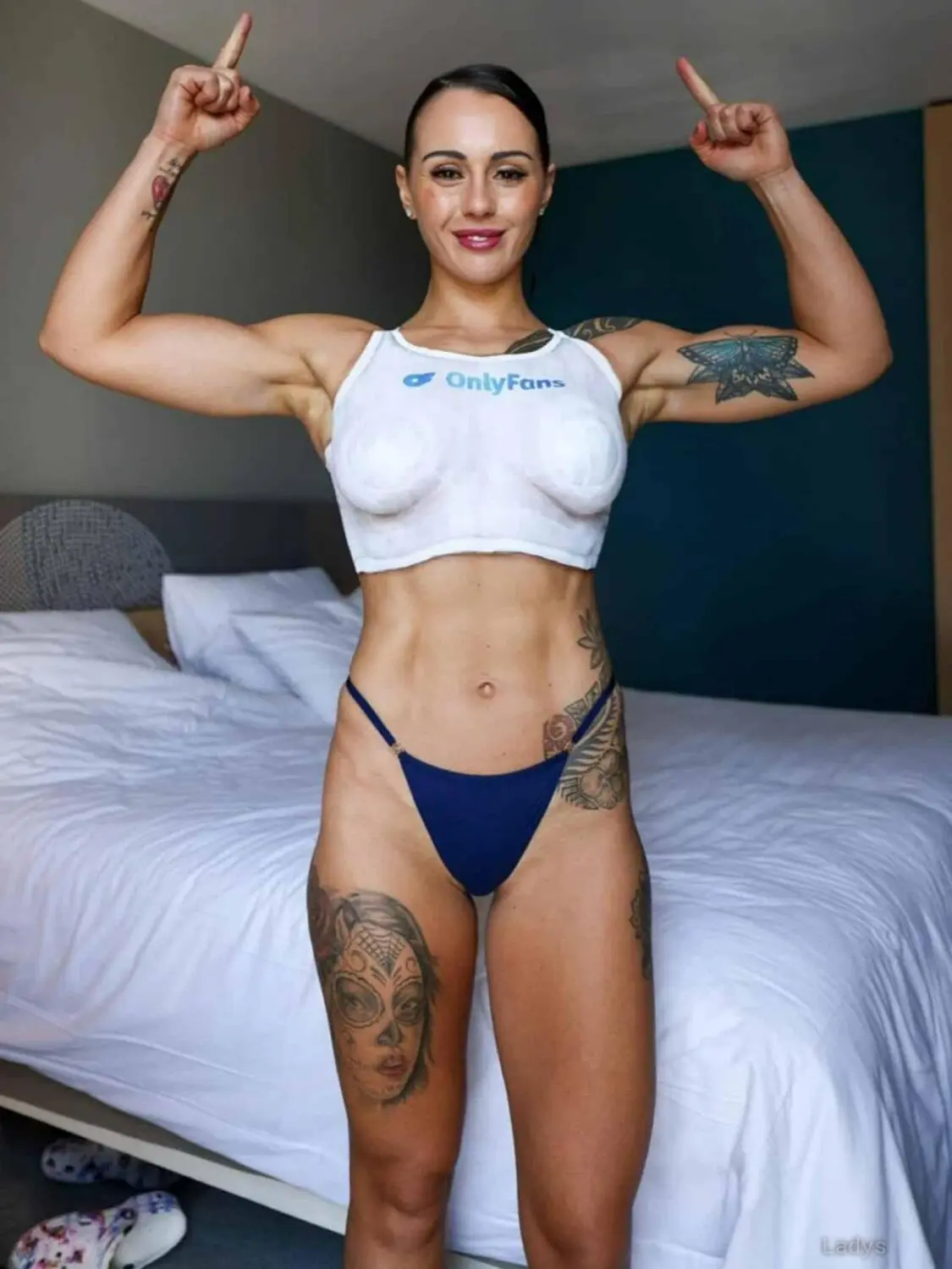 Cherneka Johnson, 31 years beautiful nude México escorts girl, height 165 sm, Weight 54 kg