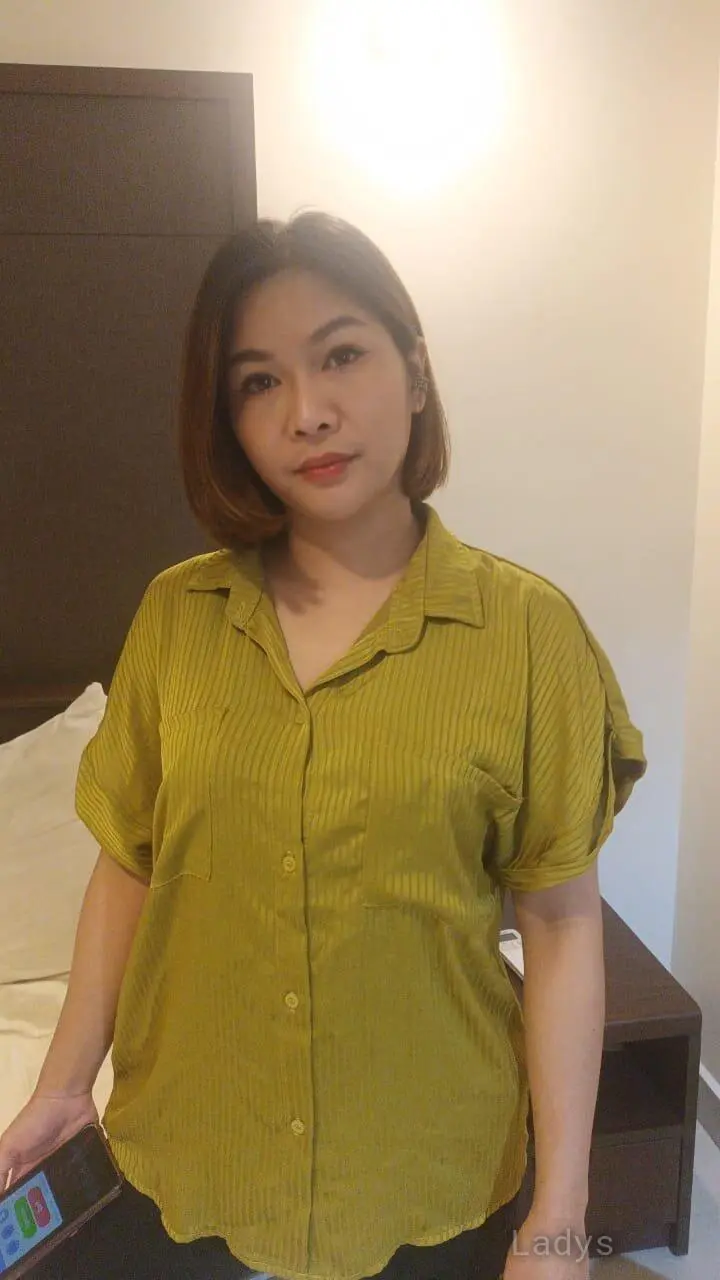 Rimmy, 21 years old Mysore escort girl with big tits, height 160 sm, Weight  kg