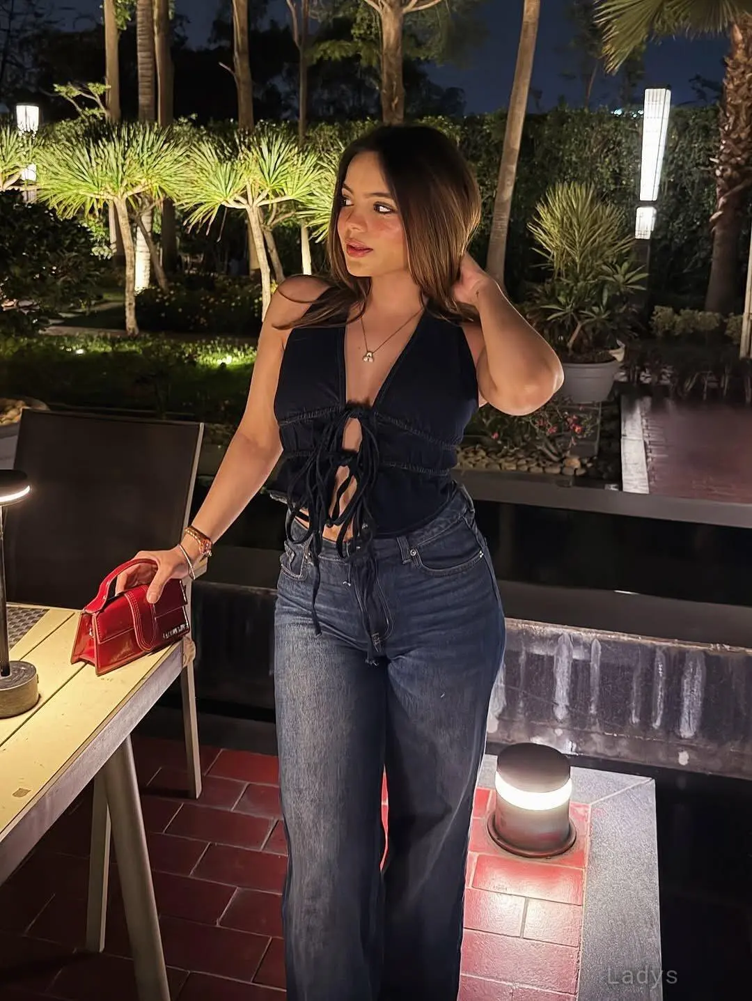 Escort, 21 years old Nagpur escort girl with big tits, height 153 sm, Weight kg