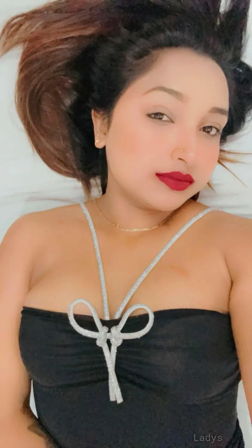 Sanjana, 24 years old Nagpur escort girl with big tits, height 154 sm, Weight  kg