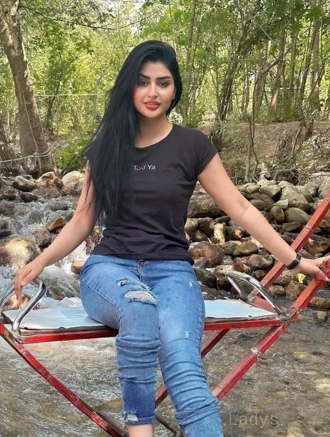 Fiza,  years beautiful nude Nagpur escorts girl, height  sm, Weight  kg
