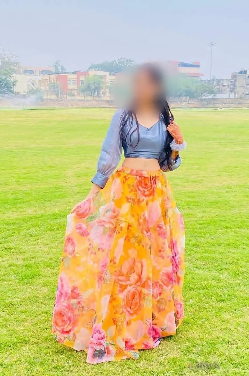 Simran, 22 years beautiful nude Nagpur escorts girl, height 162 sm, Weight kg