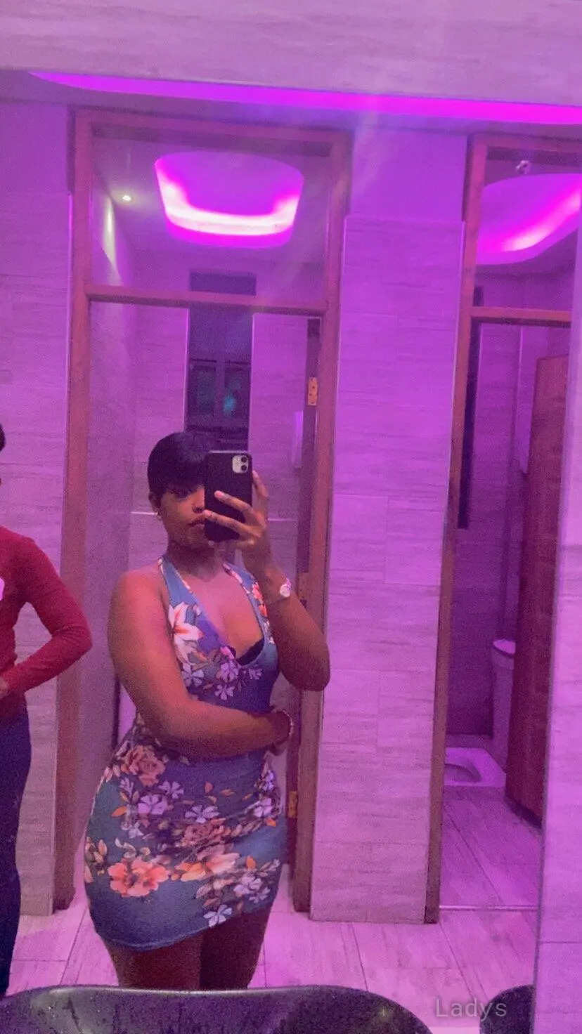 Betty, 25 years old Nairobi escort girl with big tits, height 152 sm, Weight  kg
