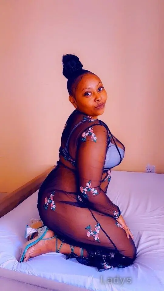 Candybaby, 24 years old Nairobi escort girl with big tits, height 163 sm, Weight  kg
