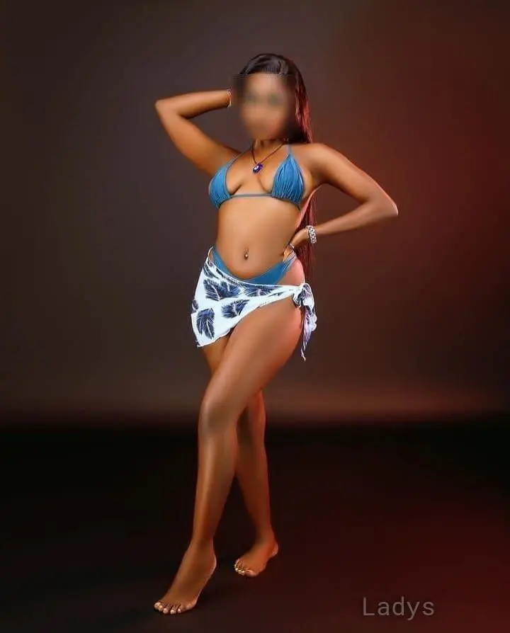 Donna, years old Nairobi escort girl with big tits, height sm, Weight kg