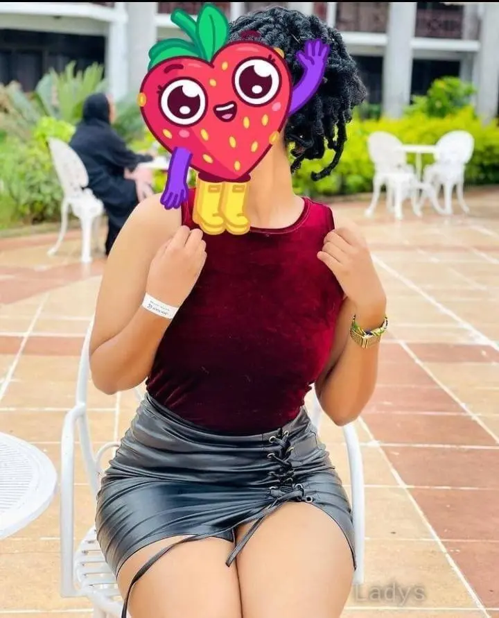 Lovy, years old Nairobi escort girl with big tits, height sm, Weight kg