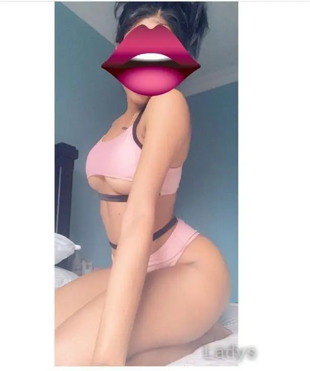 Red apples Vip Erotic services..Westland,  years old Nairobi escort girl with big tits, height  sm, Weight  kg-1