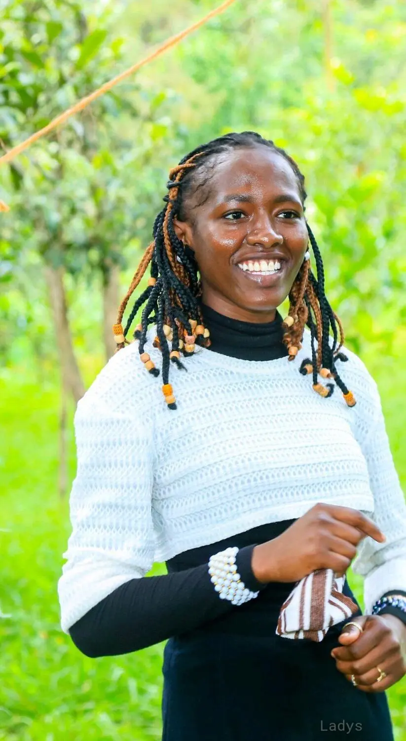 Shwanty, 22 years old Nairobi escort girl with big tits, height 163 sm, Weight  kg