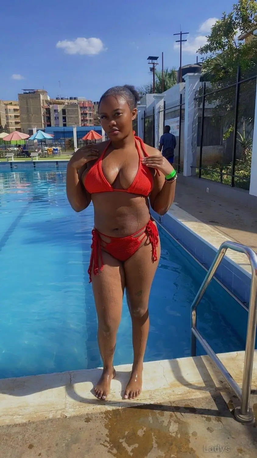 Tity, years old Nairobi escort girl with big tits, height sm, Weight kg