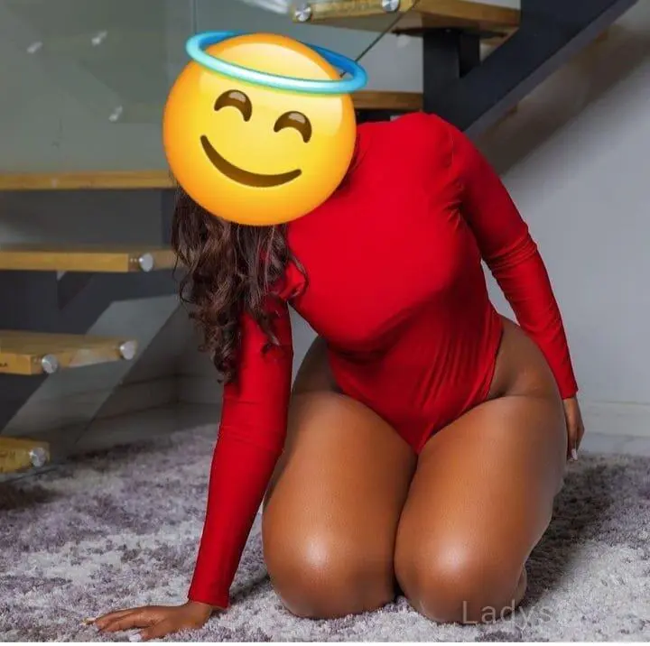 Trisha, 25 years old Nairobi escort girl with big tits, height 165 sm, Weight  kg