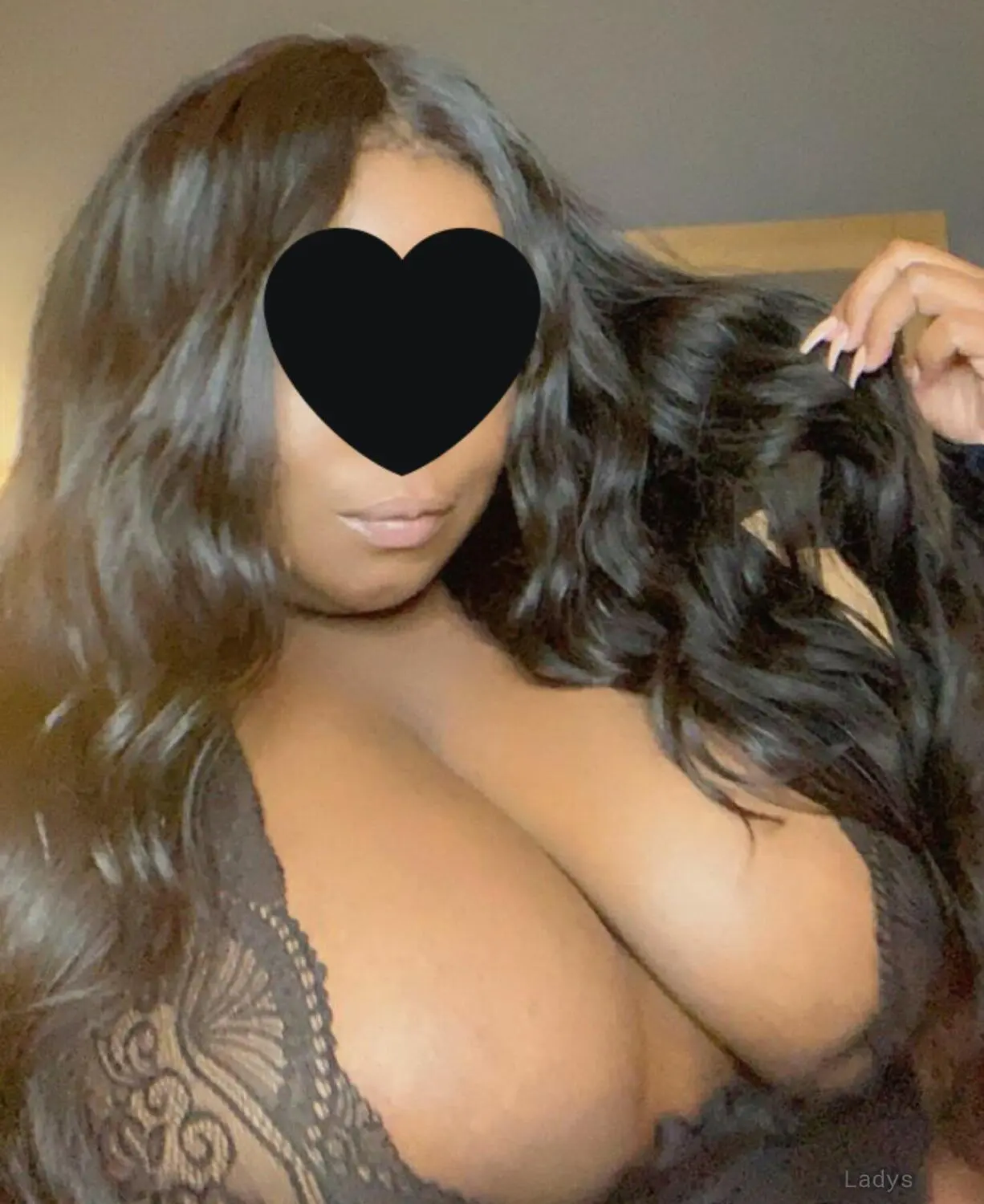 Aisha, 23 years beautiful nude Nairobi escorts girl, height  sm, Weight  kg