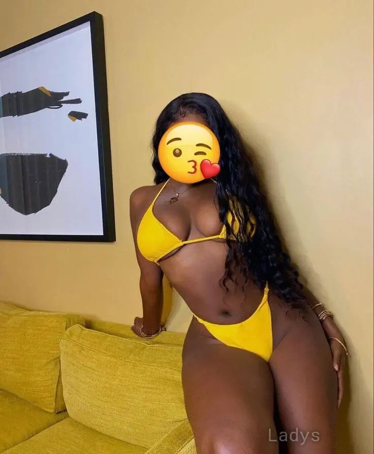 Alice, 25 years beautiful nude Nairobi escorts girl, height 165 sm, Weight  kg