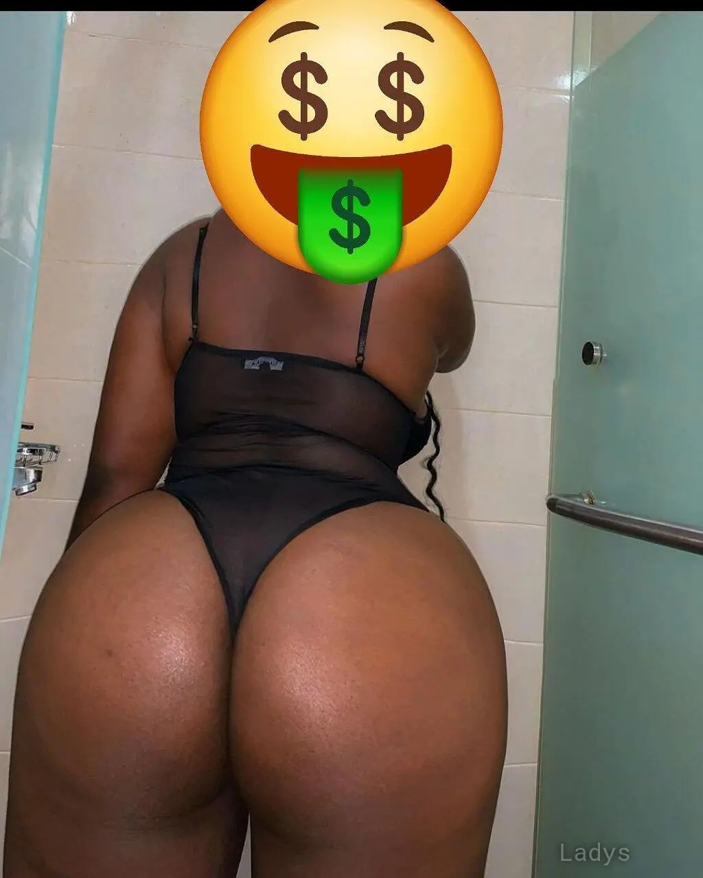 Anita,  years beautiful nude Nairobi escorts girl, height  sm, Weight  kg