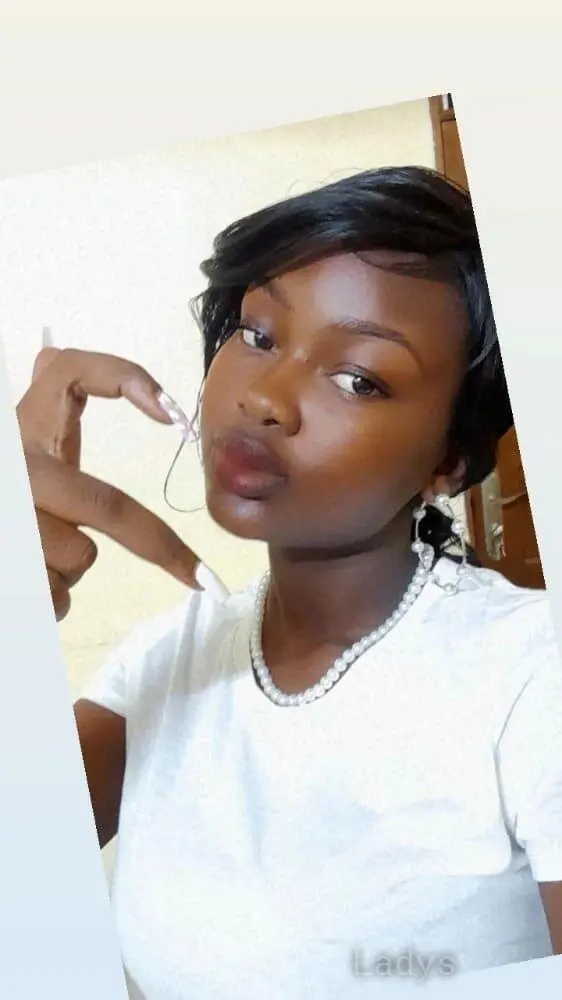 Isabelle, 22 years beautiful nude Nairobi escorts girl, height 165 sm, Weight  kg
